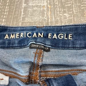 American Eagle distressed super stretch jeans